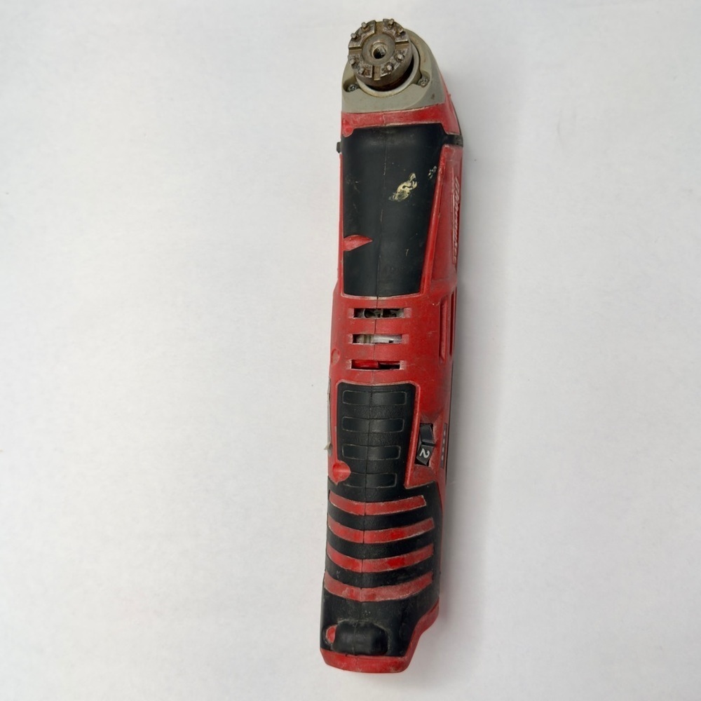 Milwaukee 2426-20 M12 Multi Tool ( NOT WORKING , SELLING FOR PARTS) - Picture 4 of 8